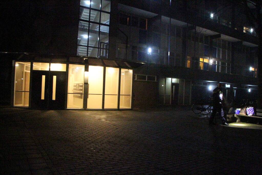 Flat ontruimd door brand in kelder