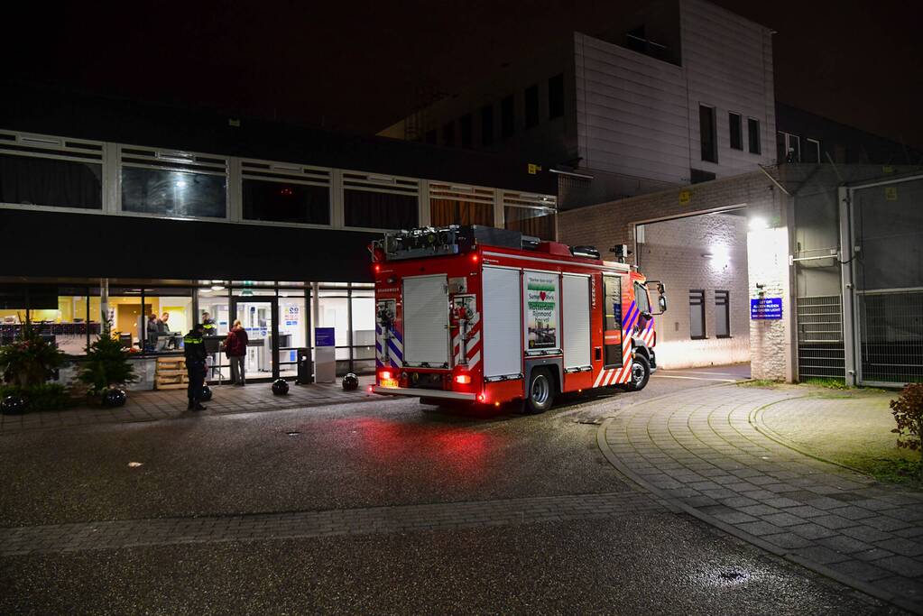 Brand in cel tbs-kliniek