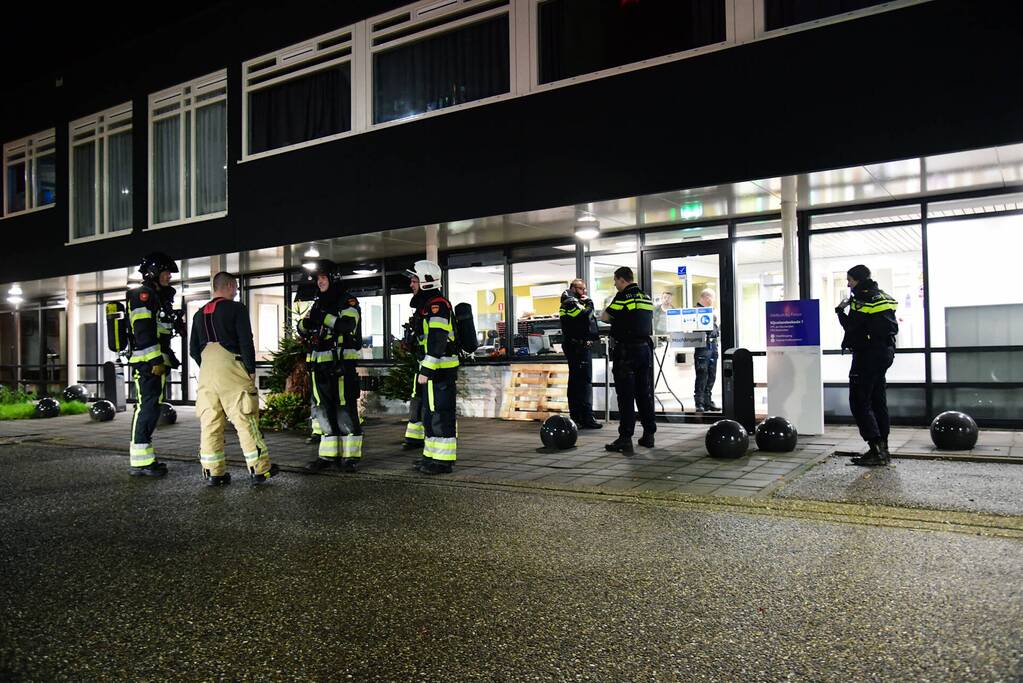 Brand in cel tbs-kliniek