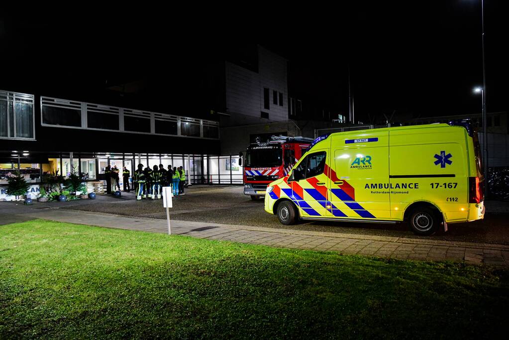 Brand in cel tbs-kliniek