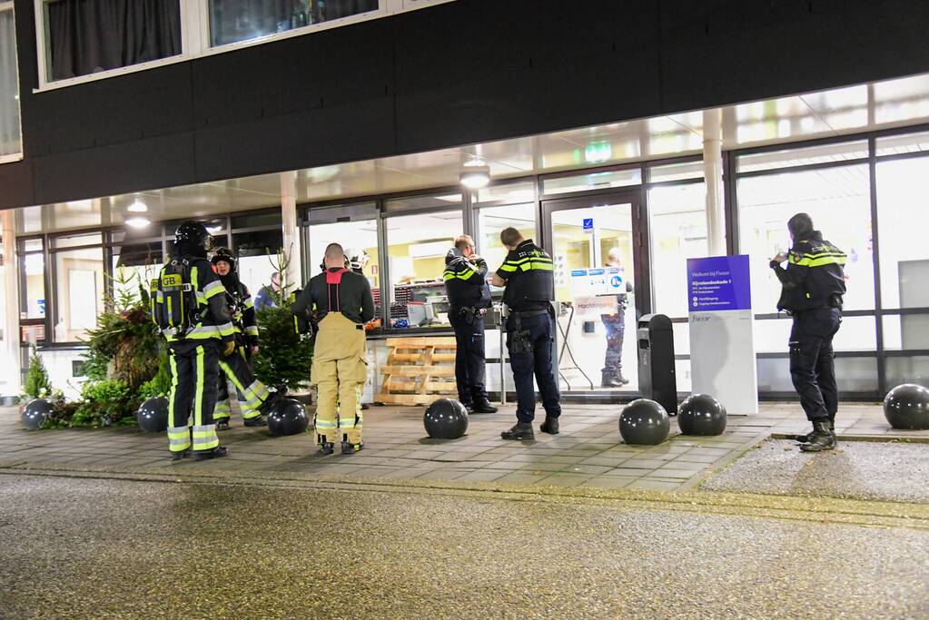 Brand in cel tbs-kliniek