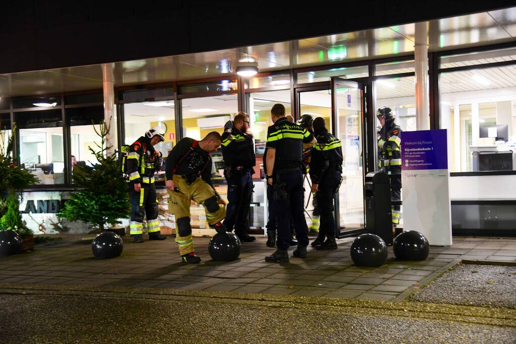 Brand in cel tbs-kliniek