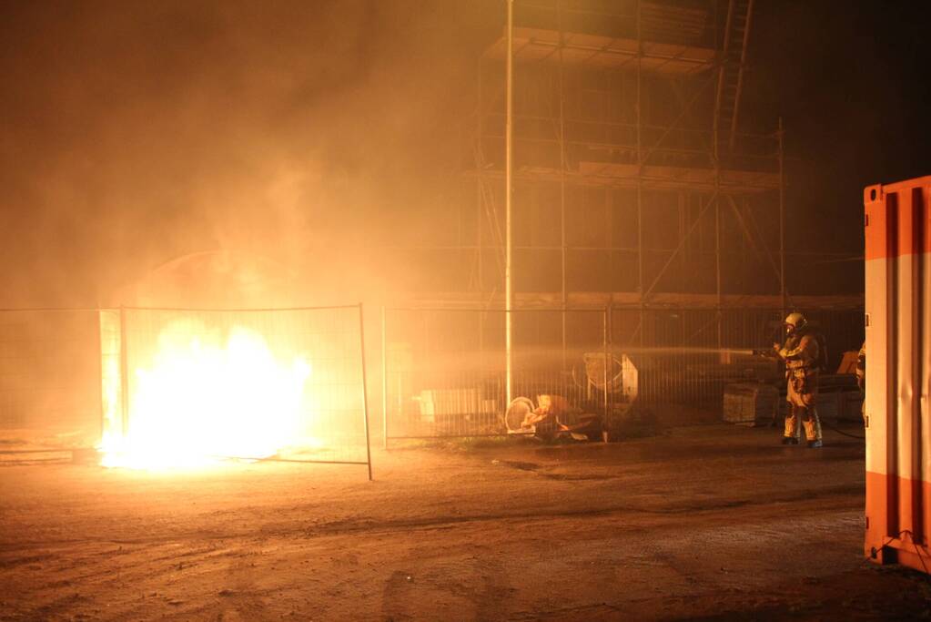 Bouwkeet verwoest door brand