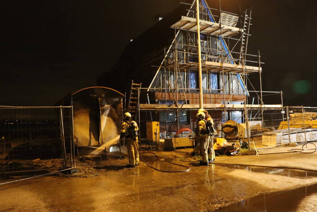 Bouwkeet verwoest door brand