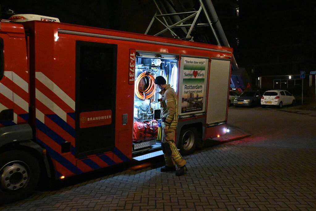 20 woningen zonder water na gesprongen leiding