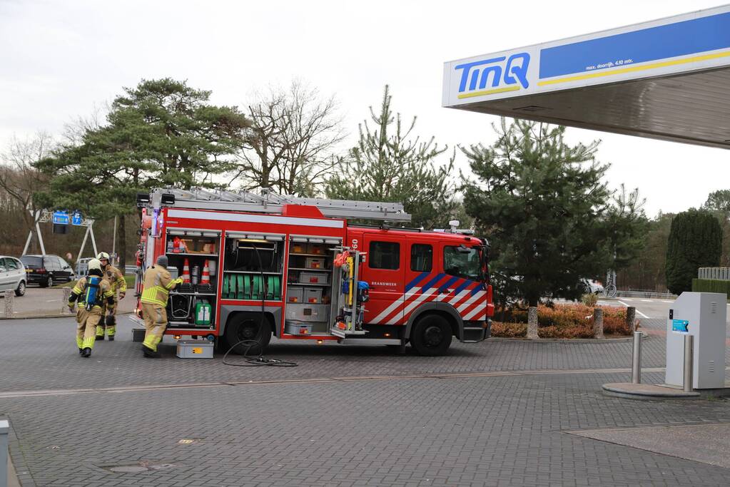Auto lekt brandstof na tankbeurt