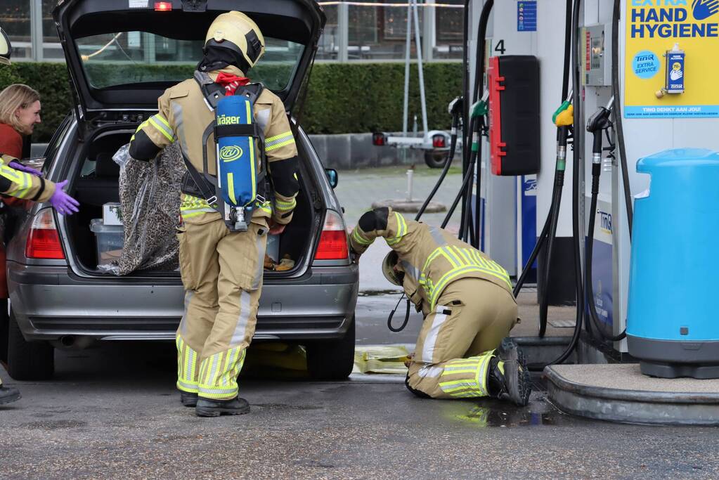 Auto lekt brandstof na tankbeurt