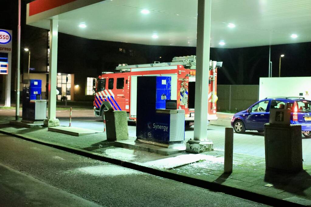 Brandstoflekkage schoongemaakt door brandweer