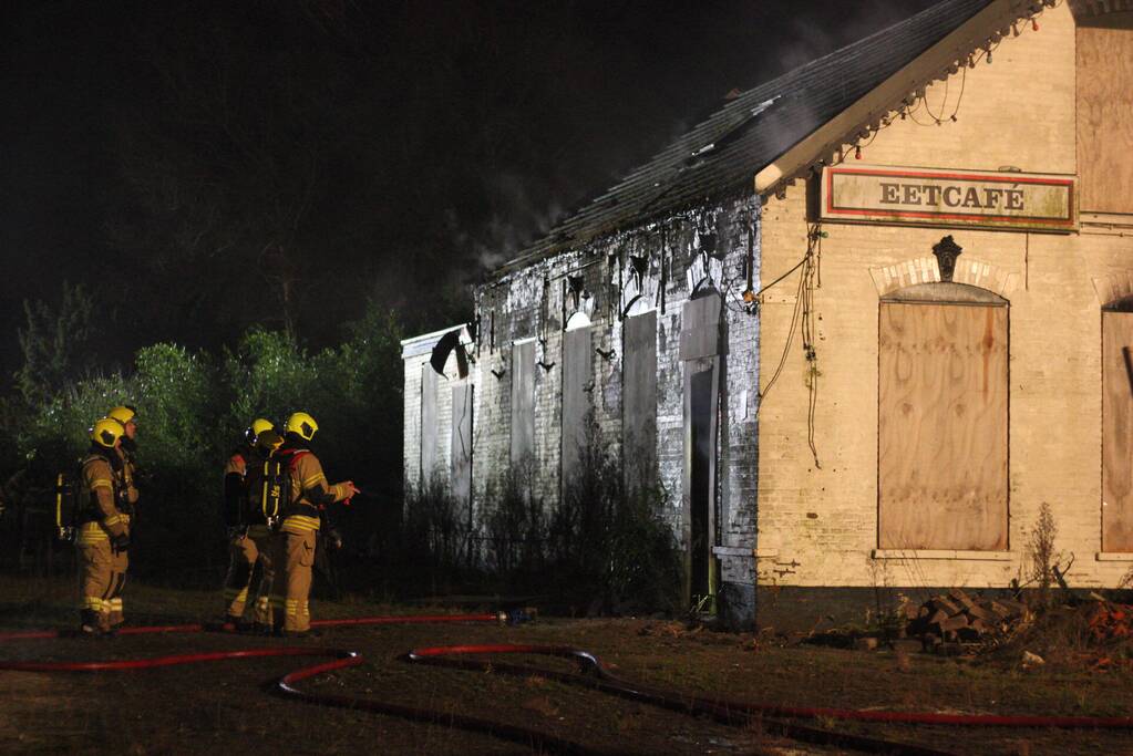 Veel rookontwikkeling bij brand in voormalig eetcafé 'T Tramhuys