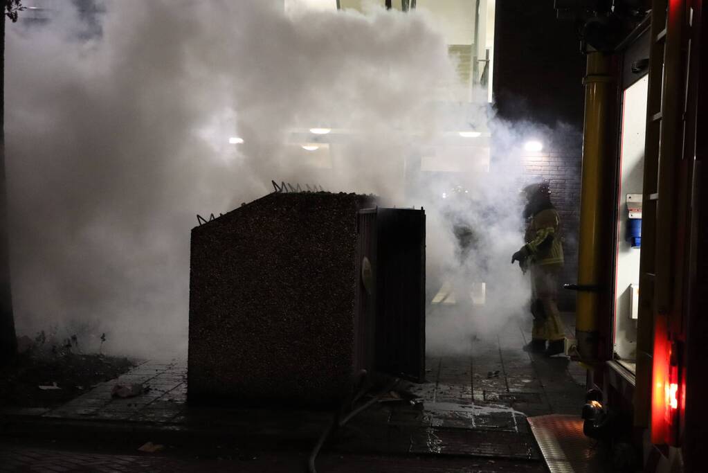 Containers verwoest door brand