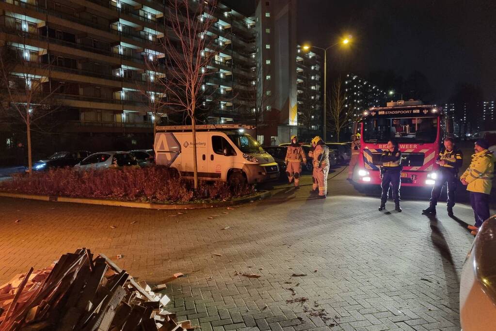 Buitenbrand tegen transformatorhuisje