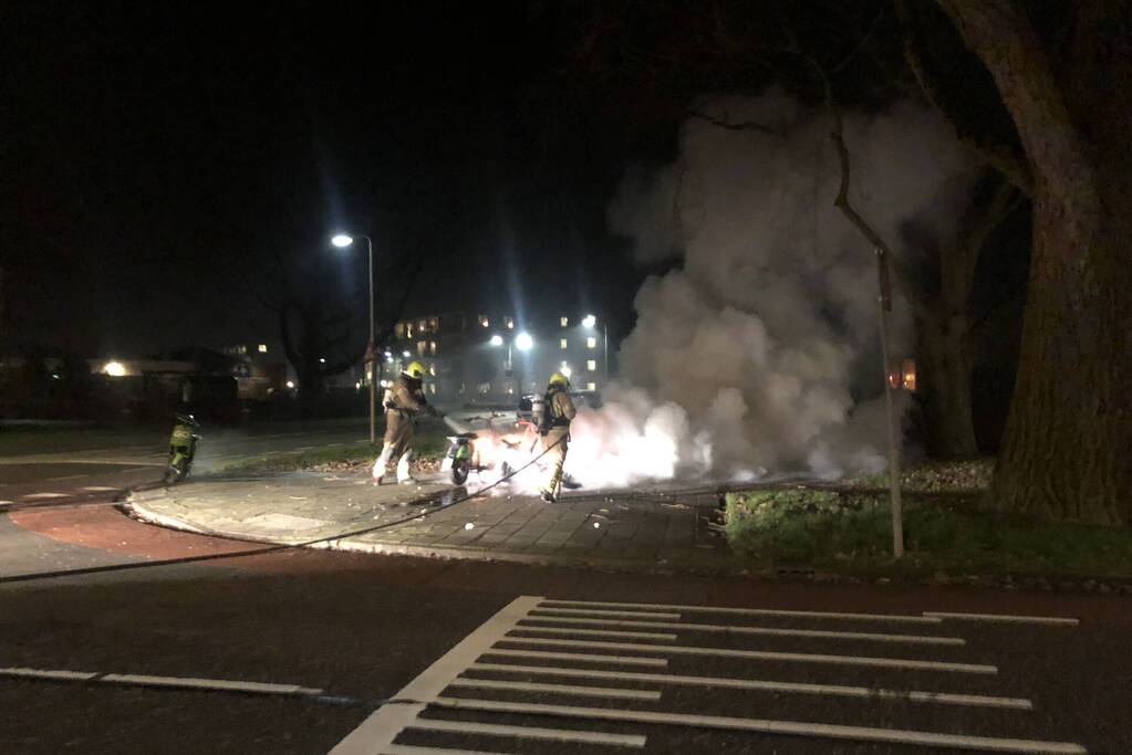 Meerdere scooters in brand