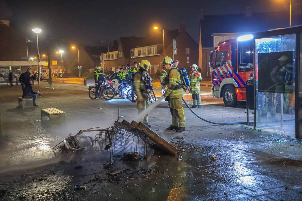 Veel politie ingezet bij buitenbrand