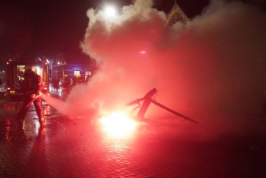 Caravan volledig uitgebrand