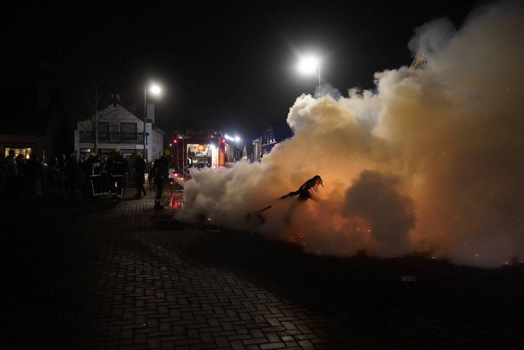 Caravan volledig uitgebrand