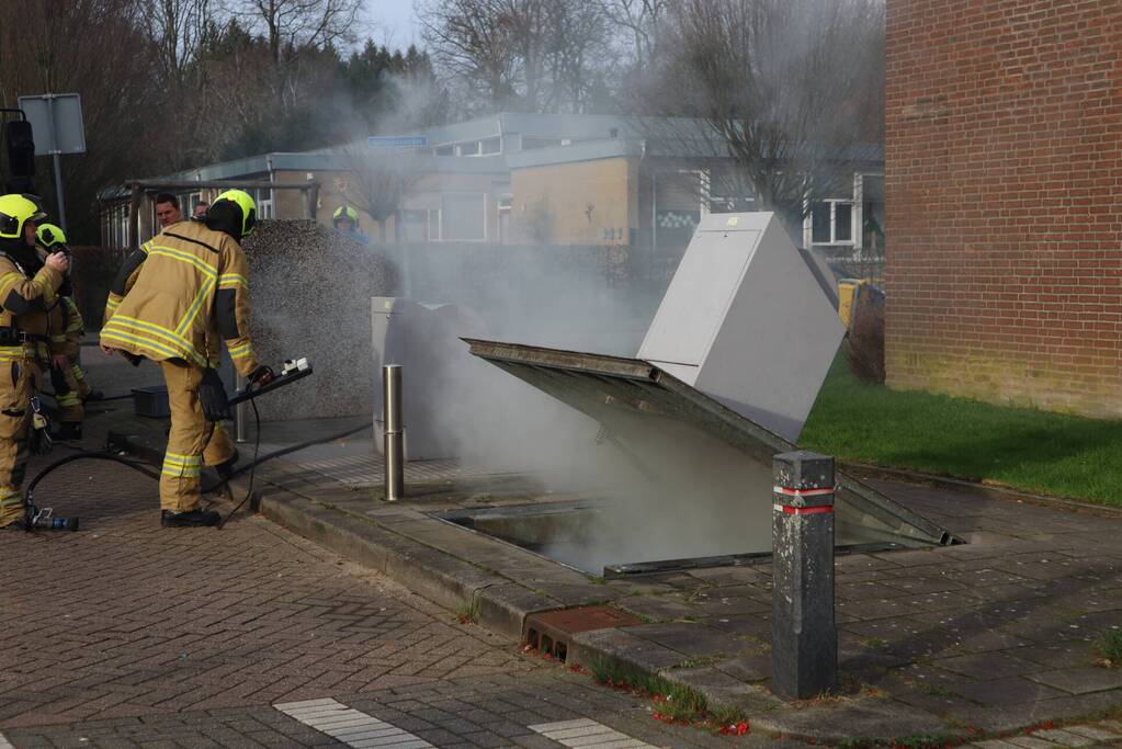Brand in ondergrondse container