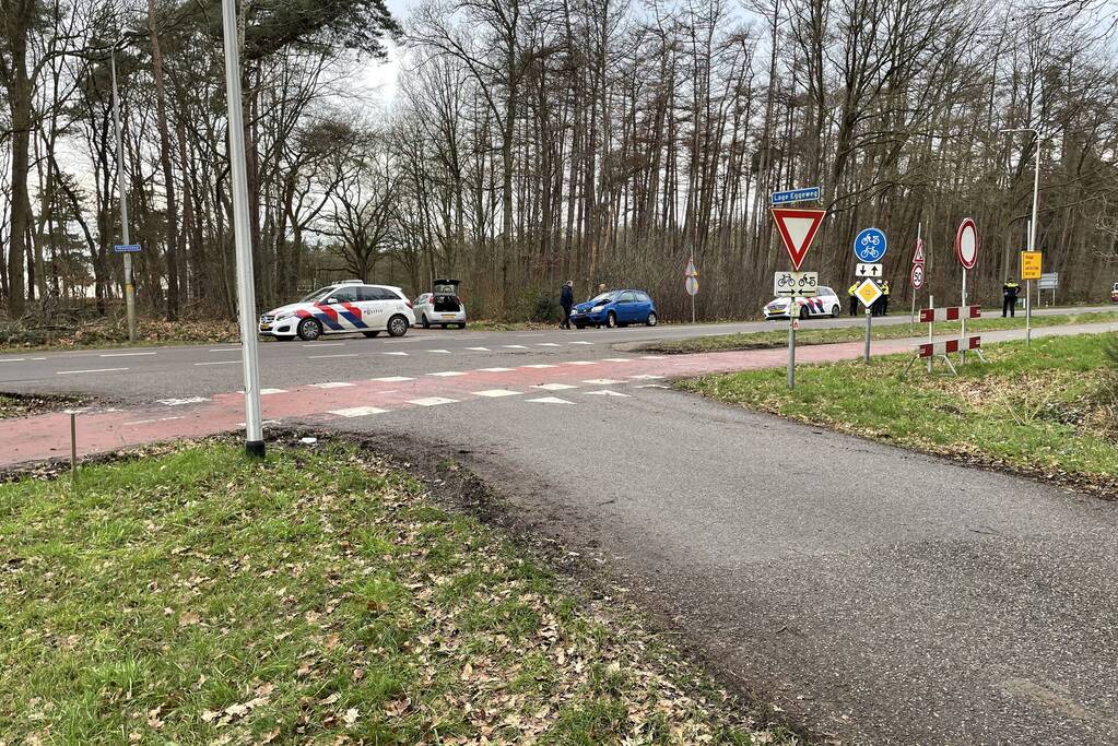 Twee auto's op elkaar geklapt