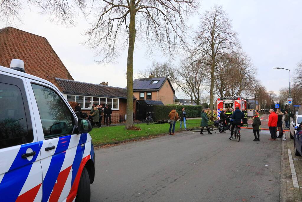 Brand ontstaan door vuurwerkresten in kliko