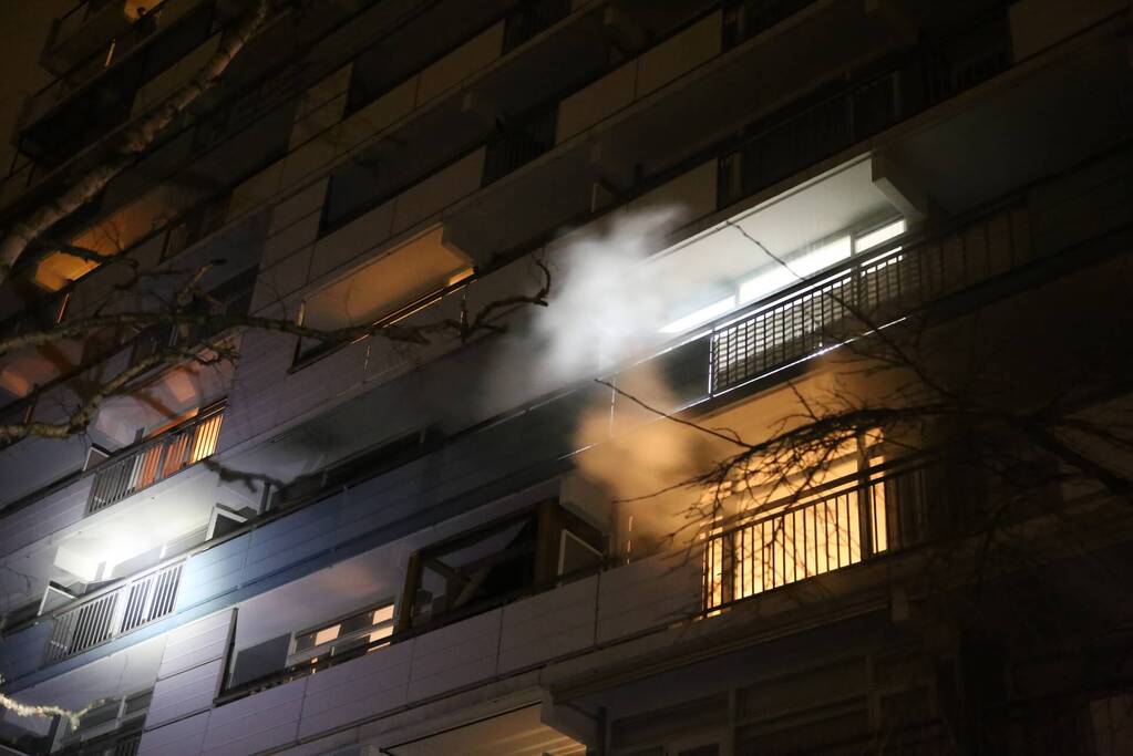 Veel schade na brand in flatwoning