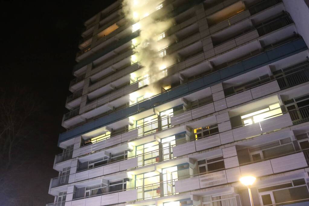 Veel schade na brand in flatwoning