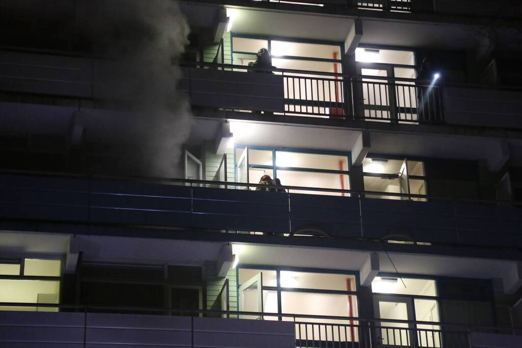 Veel schade na brand in flatwoning