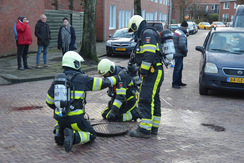 Straat afgesloten door gaslucht