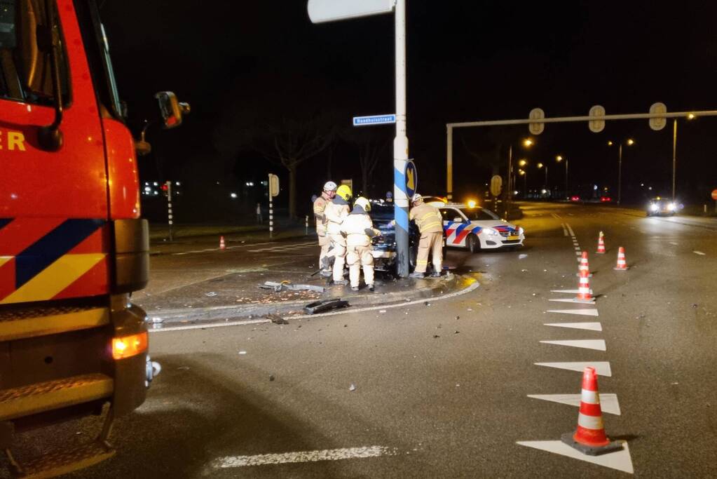 Ongeval tussen twee voertuigen op kruising