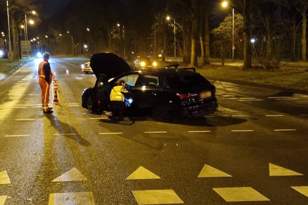 Ongeval tussen twee voertuigen op kruising