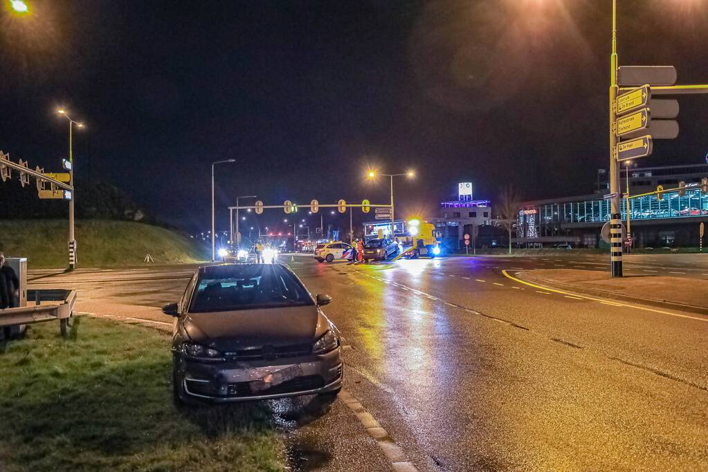 Veel schade bij ongeval op kruising