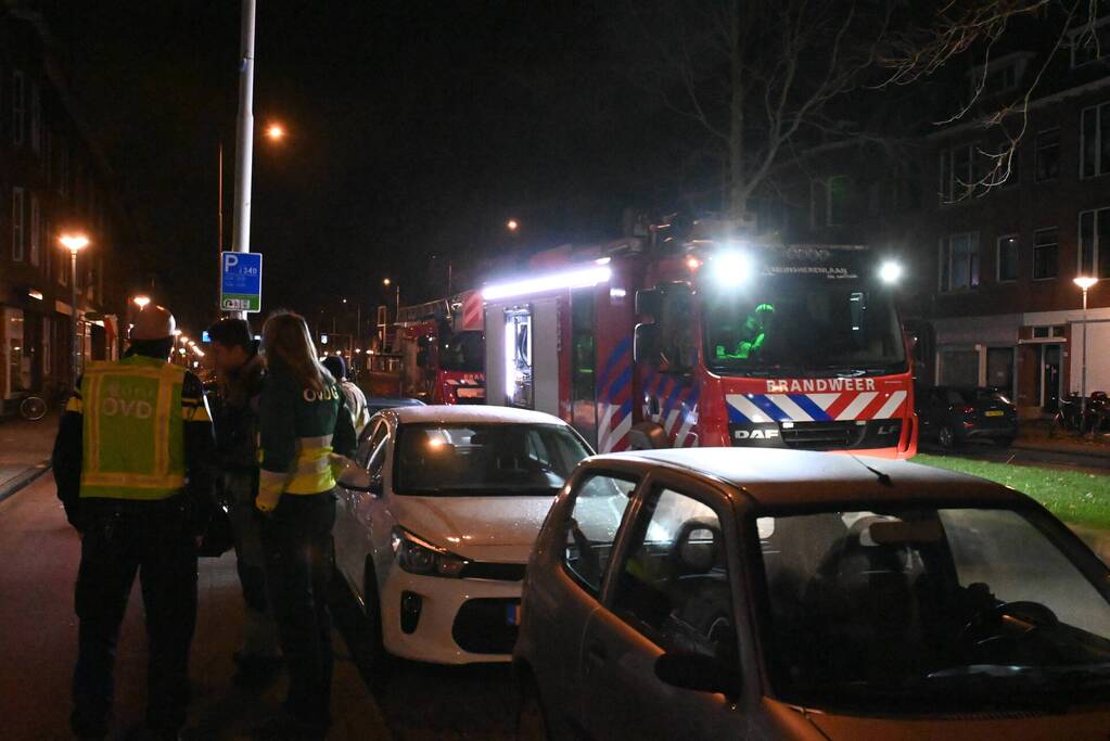Bewoner naar het ziekenhuis na brand