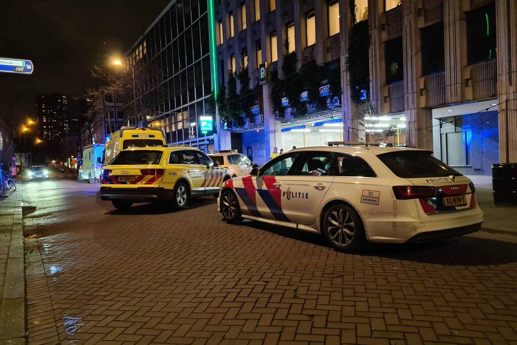 Traumateam ingezet voor gewond persoon op straat