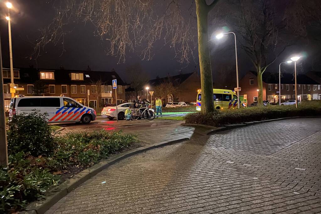 Fietser gewond door ongeval met personenauto