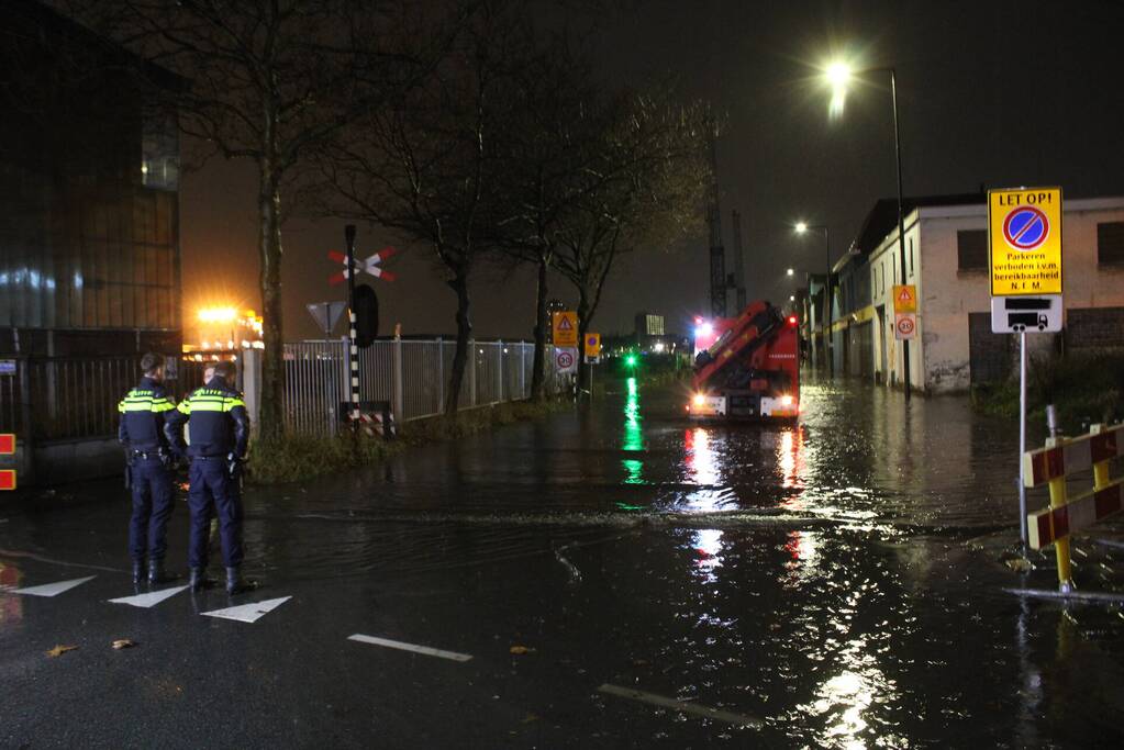 Straten onder water door springtij