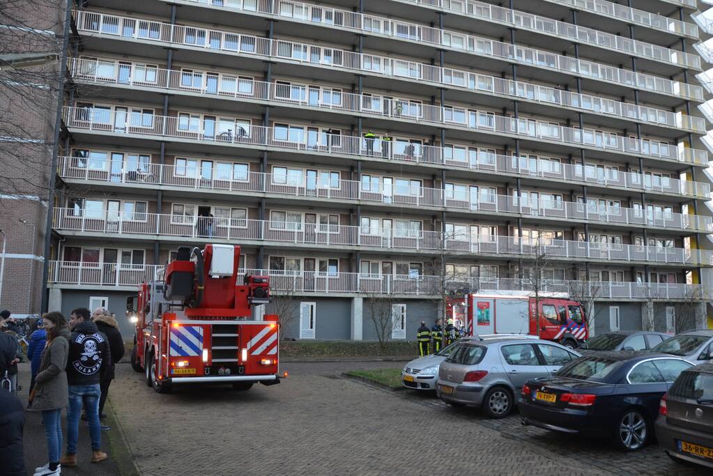 Brand op vierde etage van flat