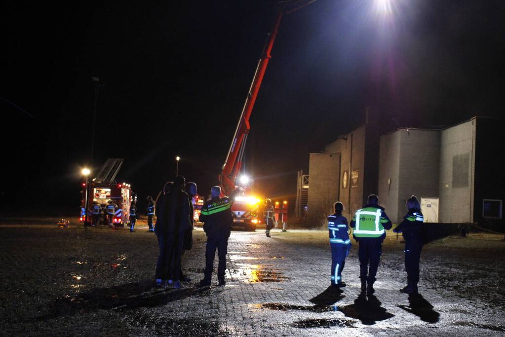 Veel rookontwikkeling bij brand in voormalige discotheek