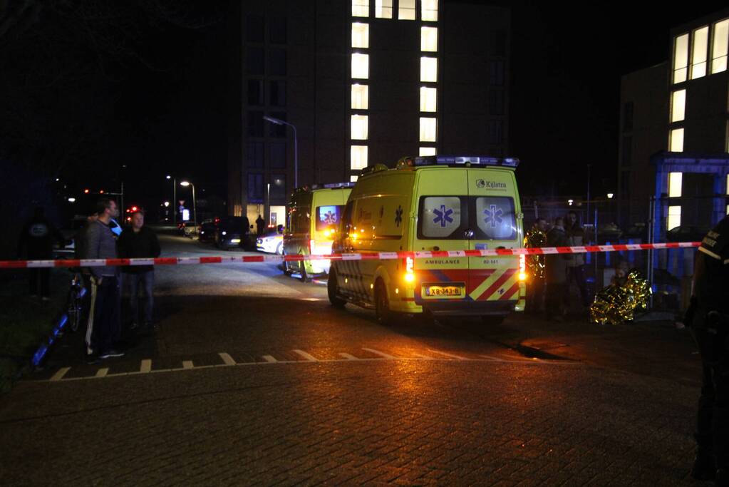 Grote brand in kelder van flatgebouw