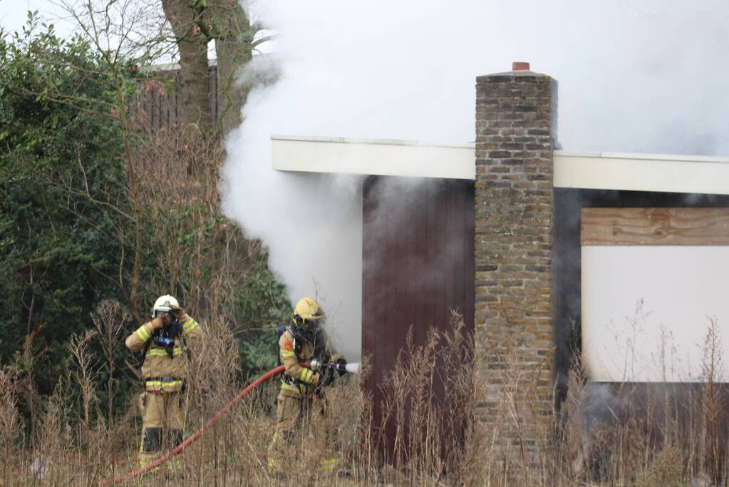 Brand ontstaan in leegstaand pand