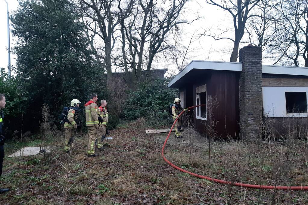Brand ontstaan in leegstaand pand
