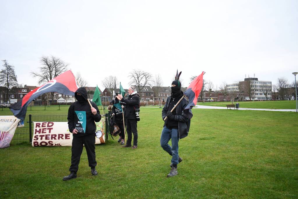 Demonstratie voor behoud van het Sterrebos