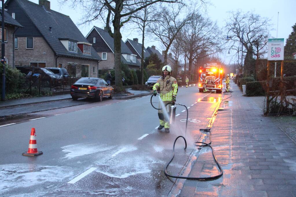 Kilometers lang oliespoor zorgt voor gevaarlijke situatie