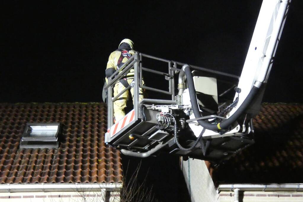 Lastige brand in spouwmuur