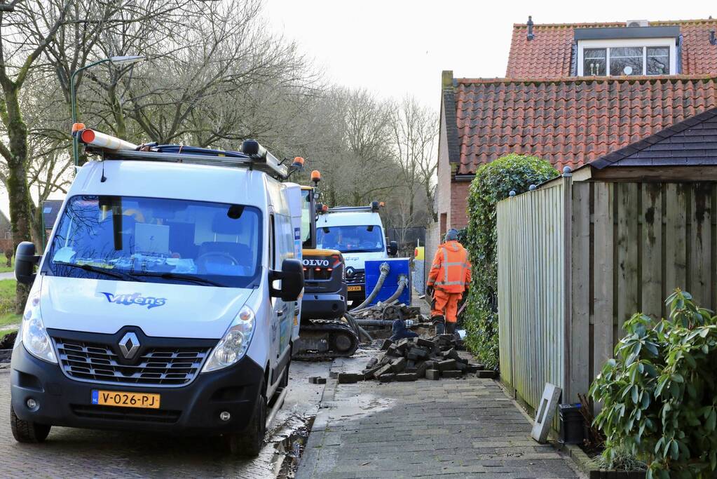 Ruim honderd huishoudens zonder water