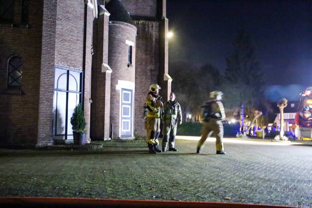 Brandweer ingezet voor brand in kerk