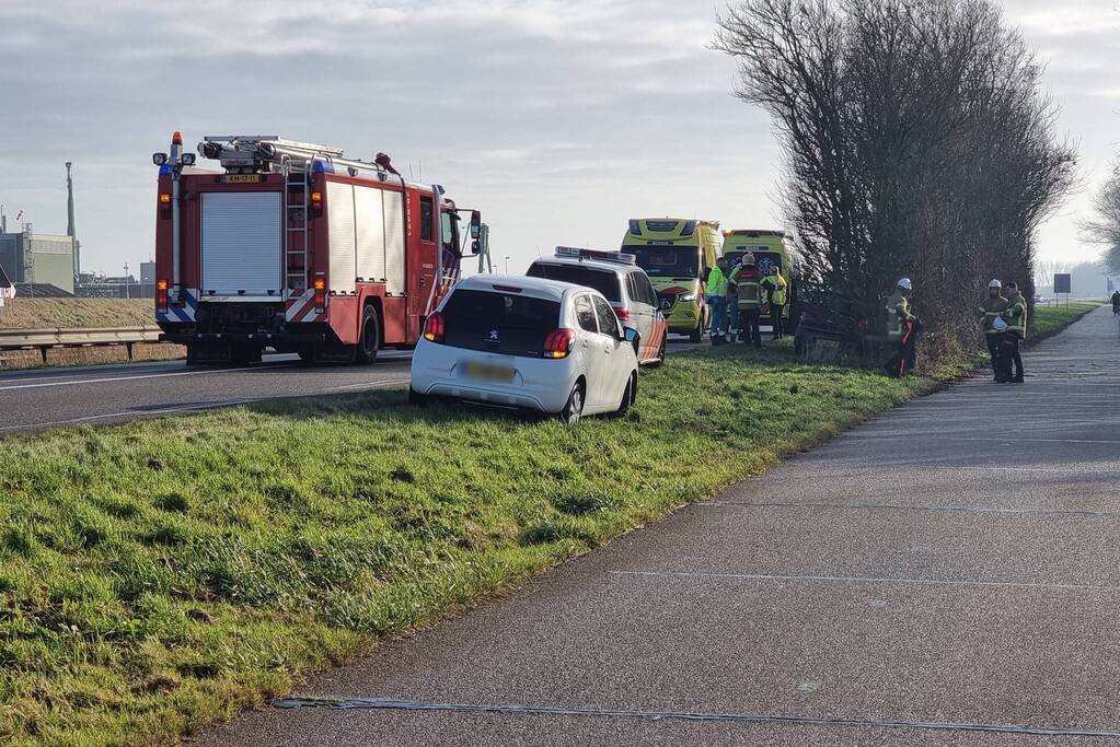 Automobilist eindigt in bosschage