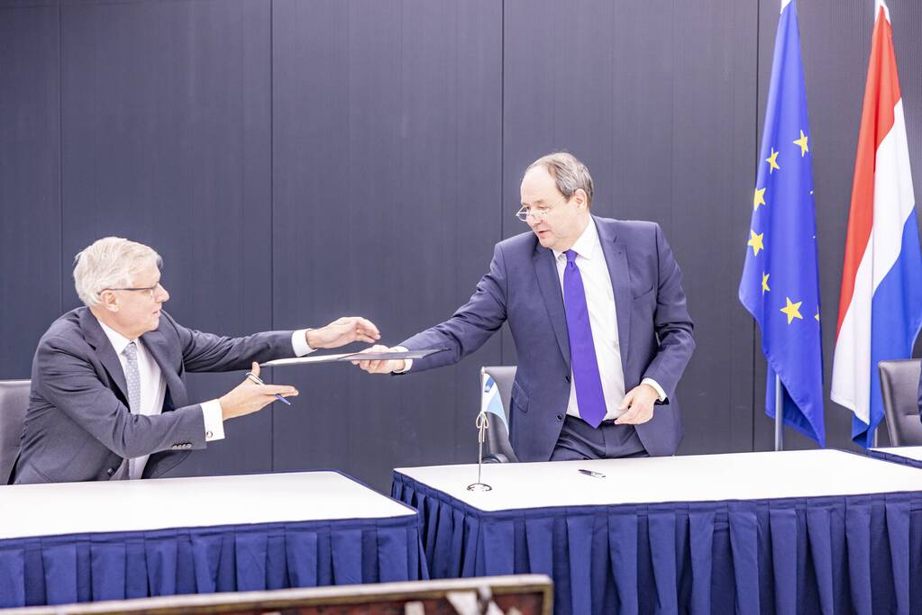 Ceremoniële overdracht ministerie van Financiën