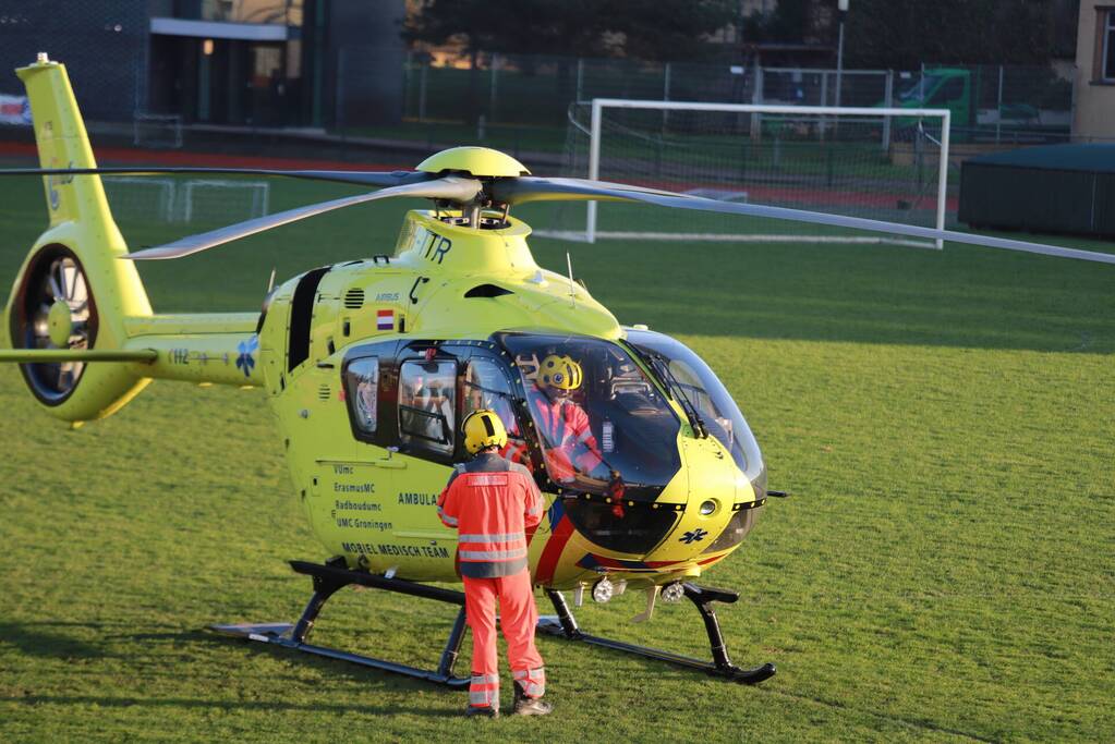 Traumahelikopter trekt veel bekijks
