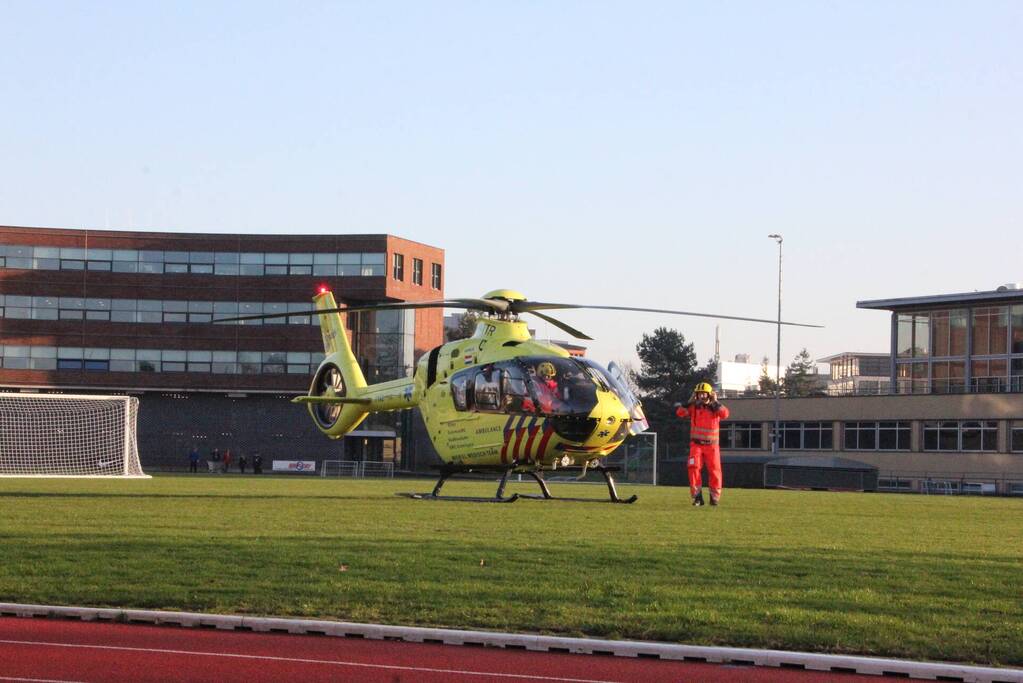 Traumahelikopter trekt veel bekijks
