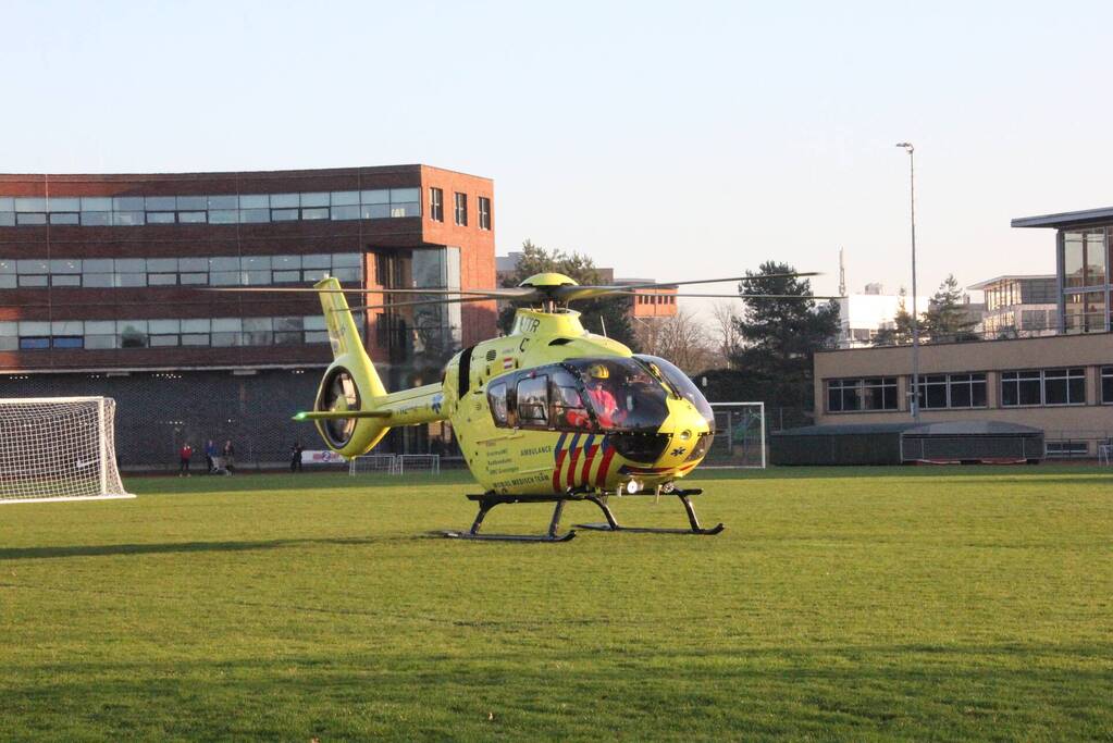 Traumahelikopter trekt veel bekijks