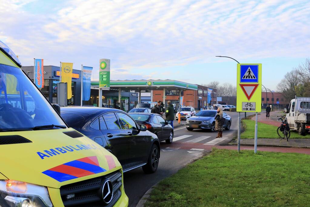 E-biker aangereden op beruchte oversteekplaats