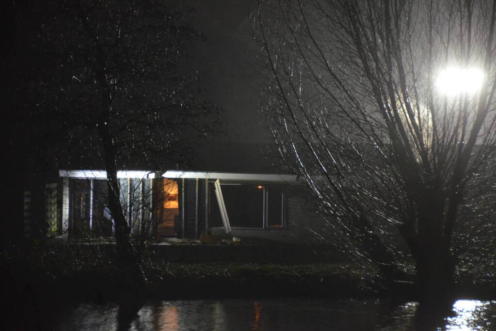 Brand aan boord van woonboot